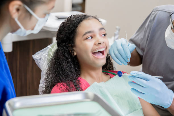 Best Broken or Chipped Tooth Repair in Indian River, MI